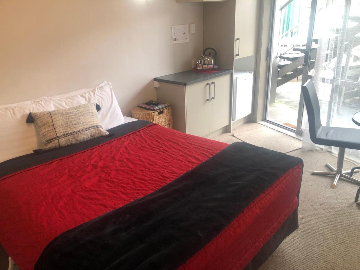 Absolute Lake View Motel Taupo Eksteriør billede