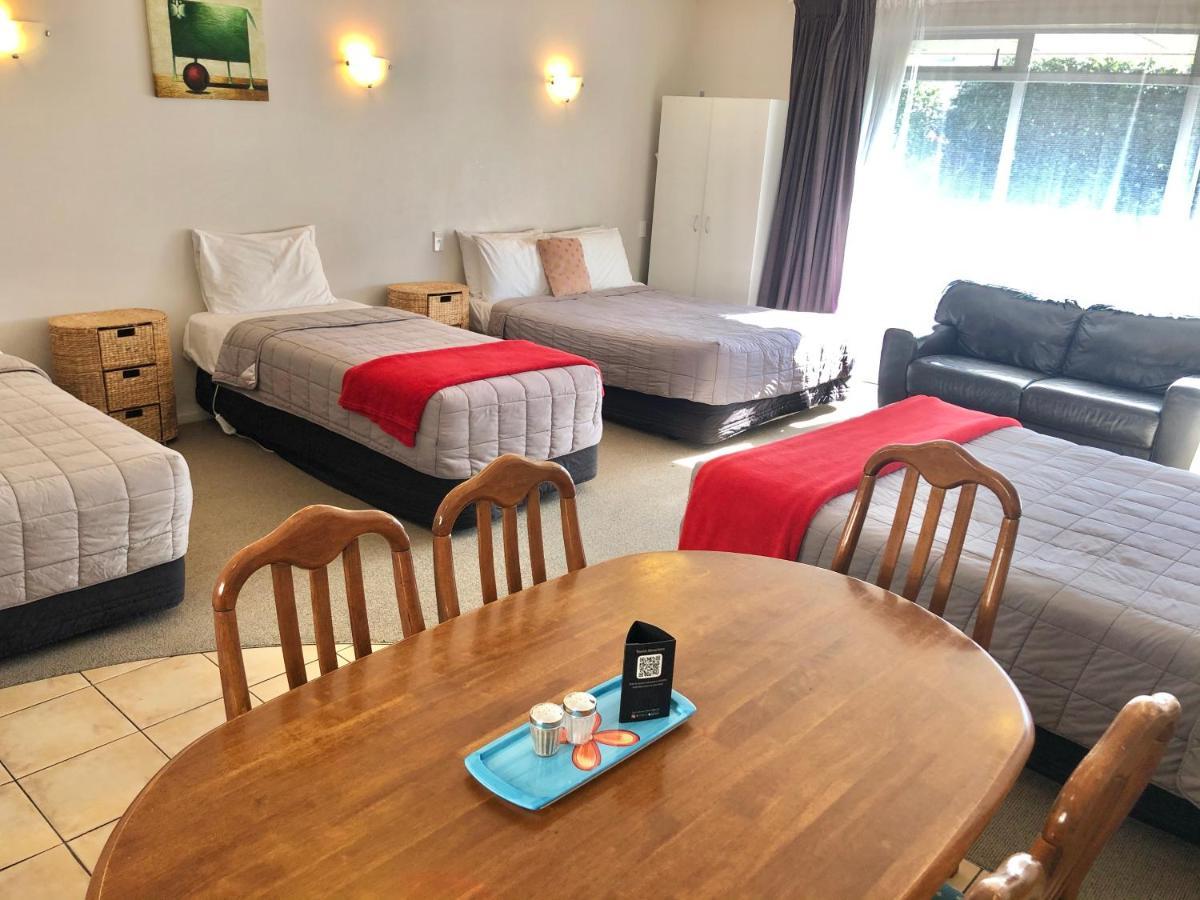 Absolute Lake View Motel Taupo Eksteriør billede