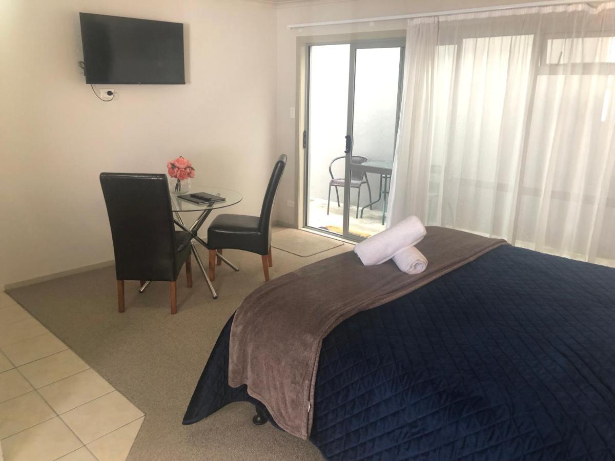 Absolute Lake View Motel Taupo Eksteriør billede