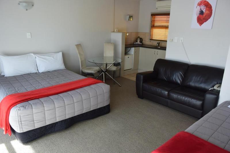 Absolute Lake View Motel Taupo Eksteriør billede