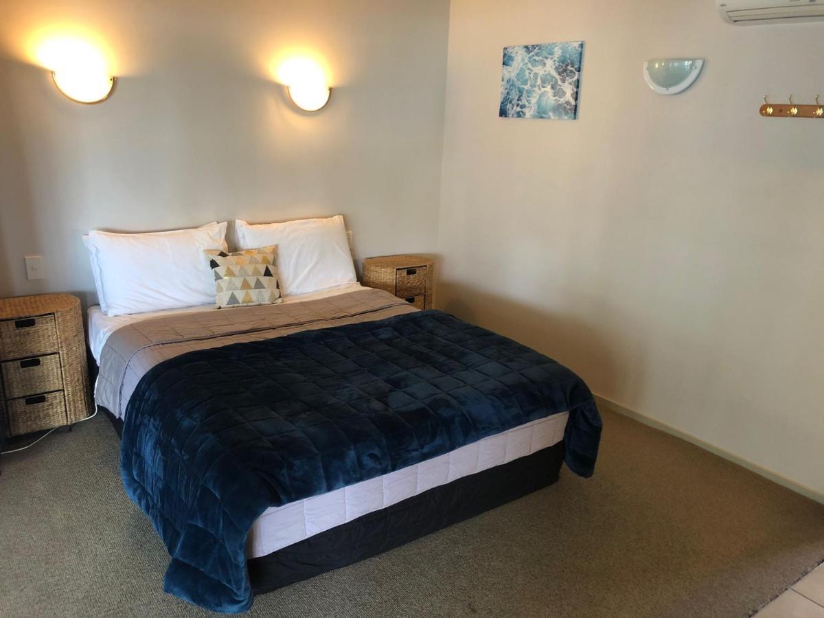 Absolute Lake View Motel Taupo Eksteriør billede