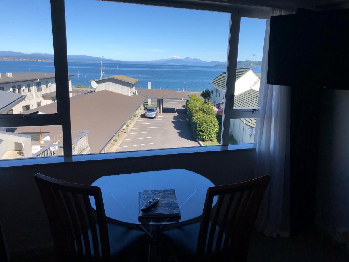 Absolute Lake View Motel Taupo Eksteriør billede